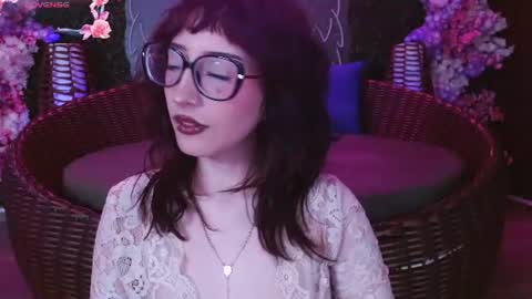 Snapshot of sweet_roxanee chatting on 07.22.26 Roxanee online show from 07.22.26