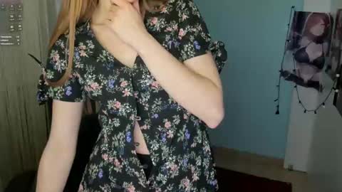 Snapshot of sweet_sabriina chatting on 02.27.25 Sabina online show from 02.27.25