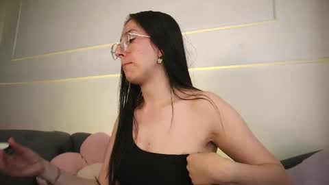 Sammy Lauren online show from 06.19.26