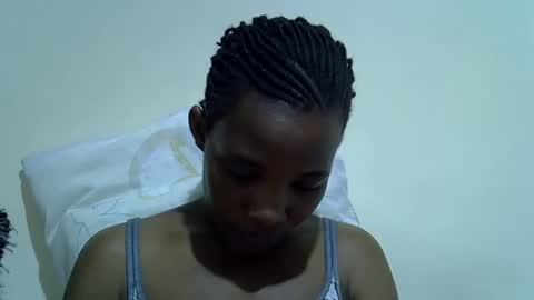 Snapshot of sweet_shari chatting on 10.27.25 Princess shari online show from 10.27.25