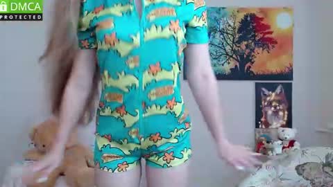 Snapshot of sweet_sin_sati chatting on 06.24.26 Jessika online show from 06.24.26