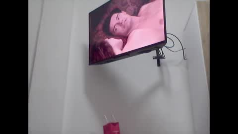 Snapshot of sweet_starxx chatting on 02.24.25 Yeileen online show from 02.24.25