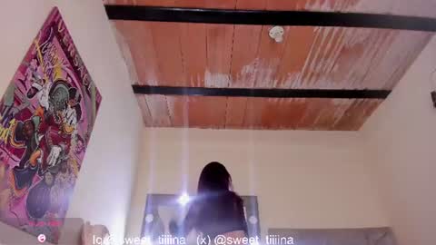 Snapshot of sweet_tiiina chatting on 07.17.26 online show from 07.17.26