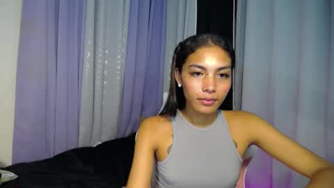 Snapshot of sweet_trishaxx chatting on 02.24.25 Trisha online show from 02.24.25