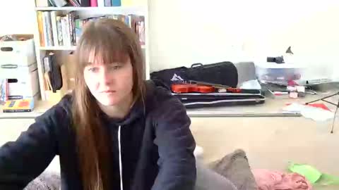 Heidi Brenner - Please check bio for schedule  FAQ online show from 01.18.25