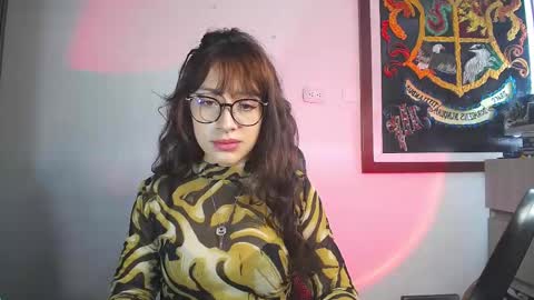 sweet_venus4 online show from 09.30.25
