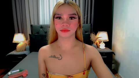 bea takashi  online show from 05.06.26