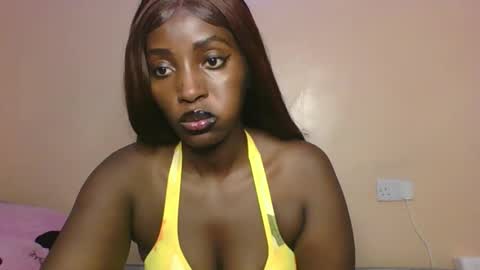 Snapshot of sweet_zuri3 chatting on 01.10.26 zuri online show from 01.10.26