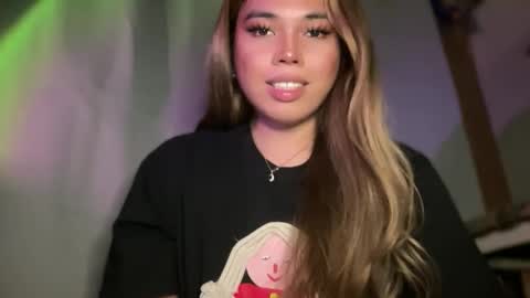 Snapshot of sweetalexa19 chatting on 12.16.25 alexa your one and only queen online show from 12.16.25