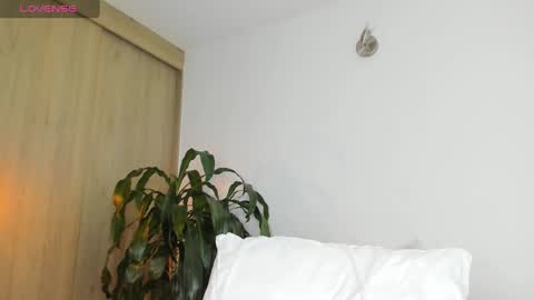 Camila online show from 01.29.25