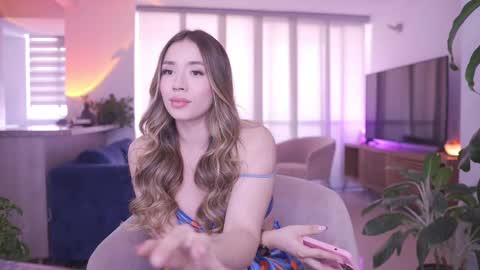 Camila online show from 10.16.25