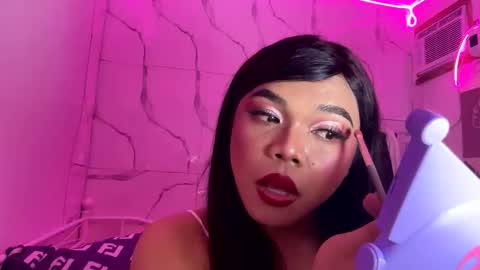 Leith Madrigal online show from 10.26.25