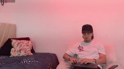 sweetauracouple online show from 05.24.26