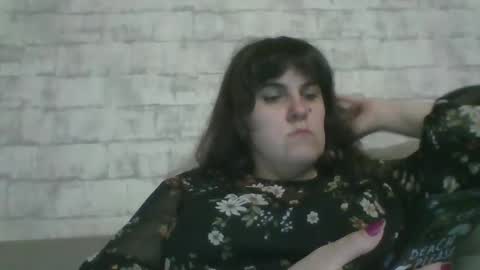 Snapshot of sweetbesty5322 chatting on 03.25.26 sweetbesty5322 online show from 03.25.26