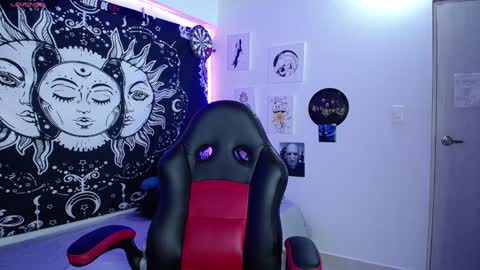 sweetbitter_ online show from 12.27.24