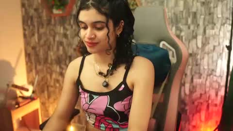 Salom independent model online show from 07.15.26