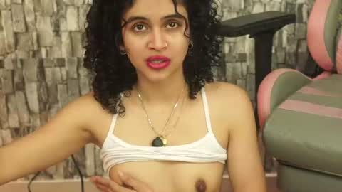 Salom independent model online show from 07.30.26