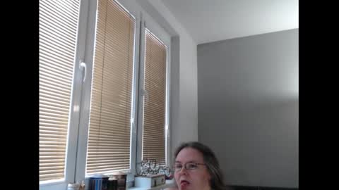 Sweetboobs85h online show from 03.02.26