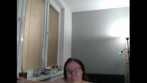 Sweetboobs85h online show from 05.14.26