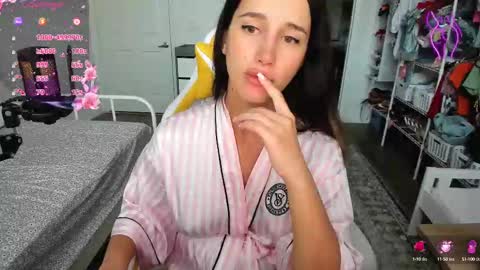 Snapshot of sweetbuttocks chatting on 09.12.25 Anna online show from 09.12.25