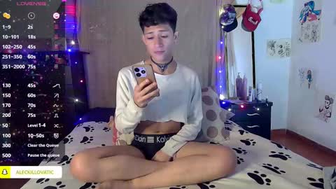 Snapshot of sweetc4meron chatting on 01.04.25 Cameron Alejandro online show from 01.04.25