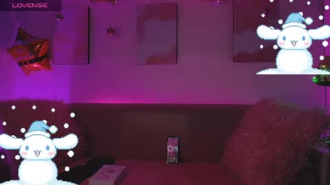 Snapshot of sweetcameron_ chatting on 12.19.24 Cameron online show from 12.19.24