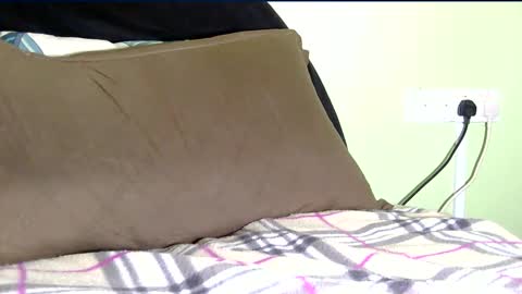 Snapshot of sweetchoclatebabe chatting on 12.14.25 choco online show from 12.14.25