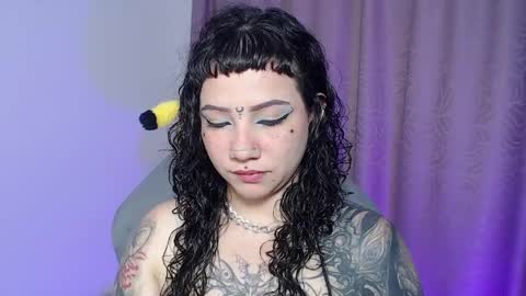       Independent model online show from 05.28.26