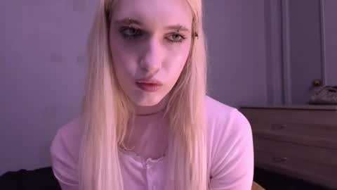 sweetcrystalll online show from 06.27.26