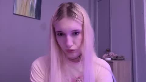 sweetcrystalll online show from 06.30.26
