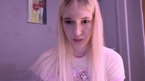 sweetcrystalll online show from 07.16.26