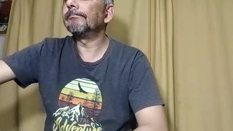 sweetcuervo independent model online show from 11.26.25