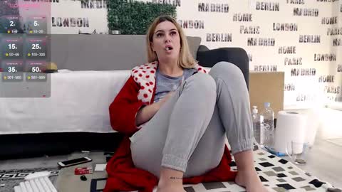 Daiana  Onlyfans - Blonddaiana online show from 02.24.25