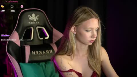 Lina online show from 05.06.26
