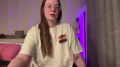 Snapshot of sweetdee222x chatting on 12.05.24 Delilah Samson online show from 12.05.24