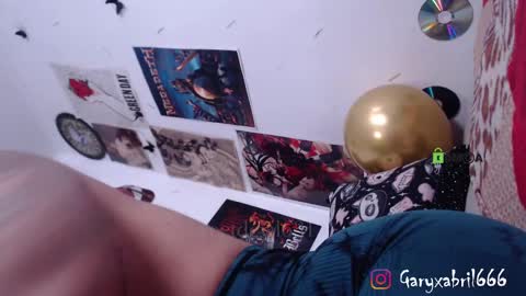 Snapshot of sweetdevil631 chatting on 01.29.25 Abril online show from 01.29.25