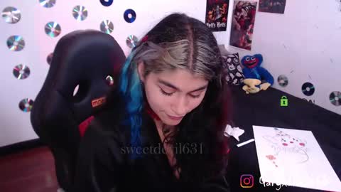 Snapshot of sweetdevil631 chatting on 02.07.25 Abril online show from 02.07.25