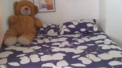 Snapshot of sweetdianne88 chatting on 02.14.25 Dianne online show from 02.14.25