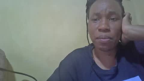 Snapshot of sweetdiva2012 chatting on 12.11.24 sweetdiva2012 online show from 12.11.24