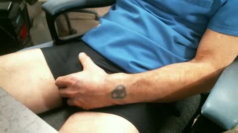 Stick around its a grower online show from 02.19.25