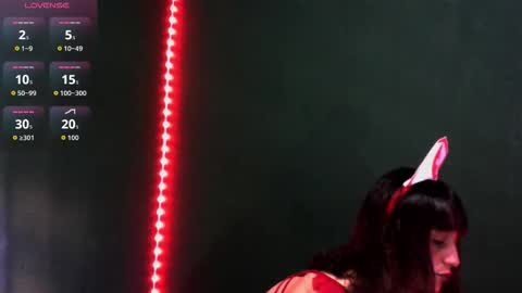 Snapshot of sweetentacion chatting on 10.22.25 carolayn online show from 10.22.25