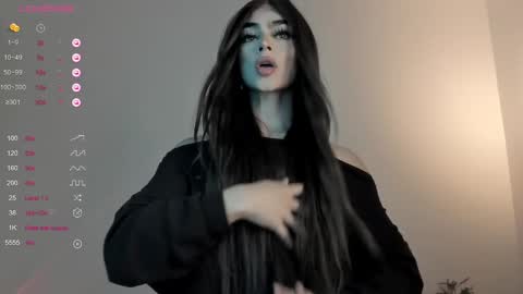 Bella online show from 02.09.25