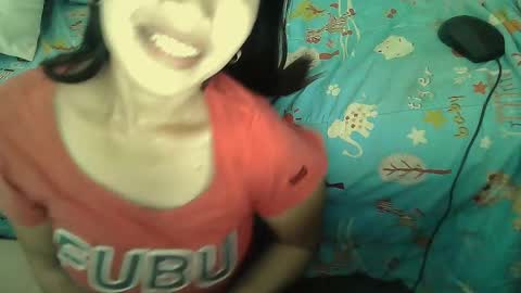 Snapshot of sweetfilipinawet chatting on 02.10.25 Stacy online show from 02.10.25