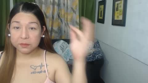 Snapshot of sweetflavor4uxxx chatting on 12.25.24 GoddessAira4uTS online show from 12.25.24