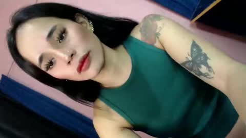 sweetfuckerbabyy18 online show from 12.18.25