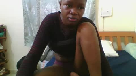 Snapshot of sweetgal2025 chatting on 12.23.25 EUNICE online show from 12.23.25