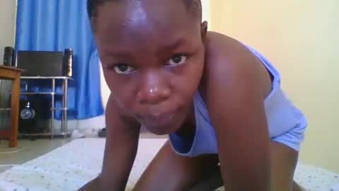 Snapshot of sweetgal2025 chatting on 01.18.26 EUNICE online show from 01.18.26