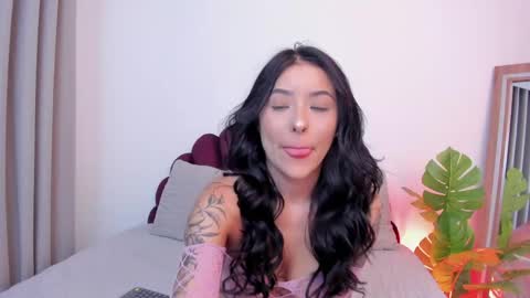 Dulce online show from 05.05.26