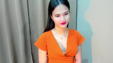 sweetgirl_latina143 online show from 09.12.25