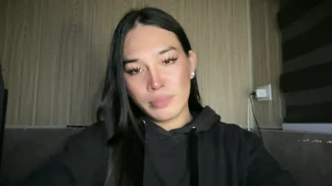 Snapshot of sweetgirl_rhainexxx chatting on 06.25.26 sweetgirl_rhainexxx online show from 06.25.26